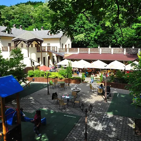Hotel Bankov