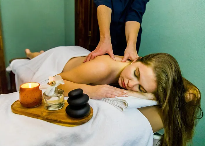 Bankov 4* كَشّا