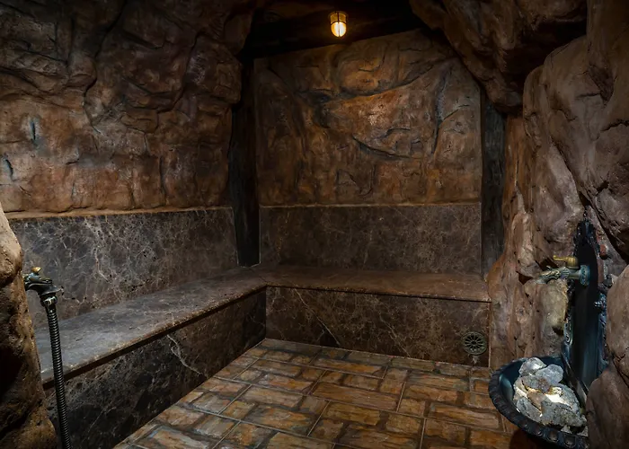 Bankov فندق كَشّا